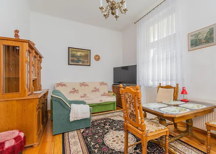 Sopocki Kredensik By Grand * Sopot